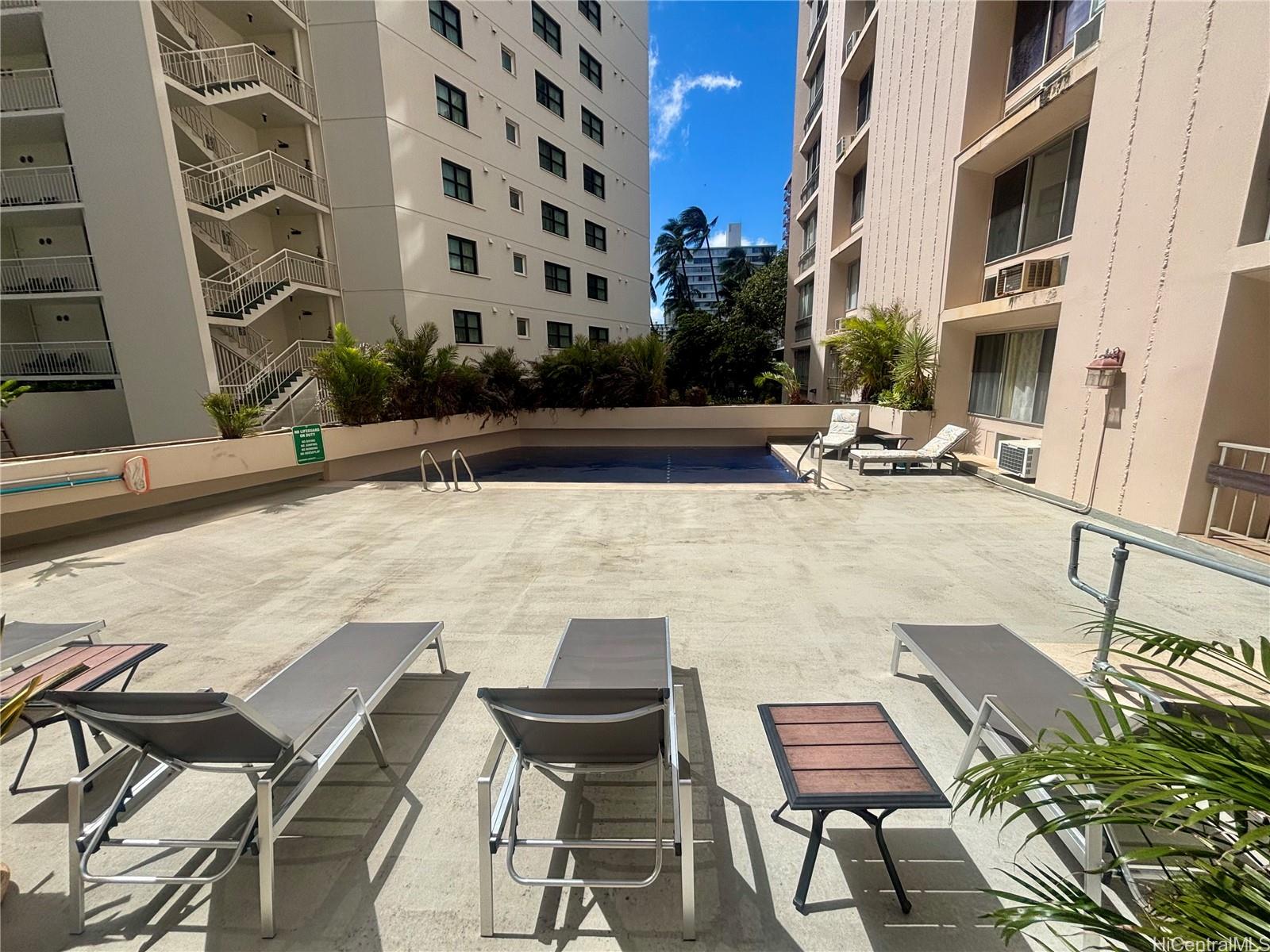 Palms Inc condo # 708, Honolulu, Hawaii - photo 11 of 11