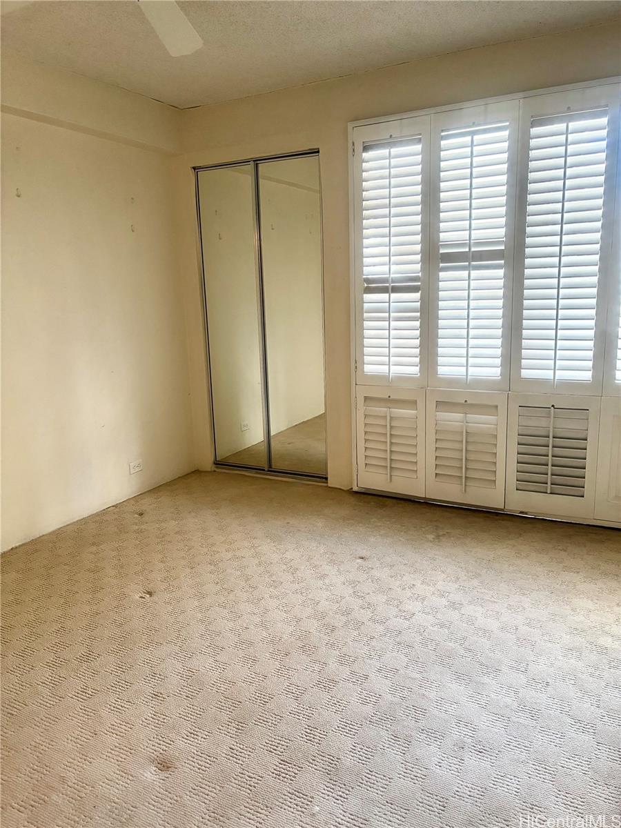 Palms Inc condo # 708, Honolulu, Hawaii - photo 7 of 11