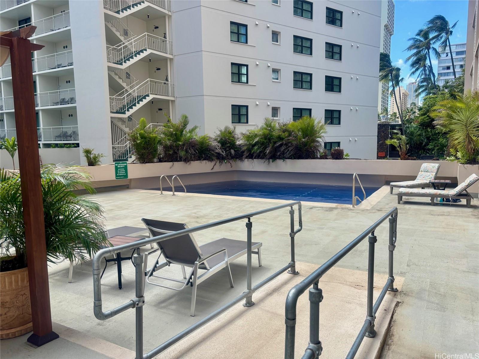 Palms Inc condo # 708, Honolulu, Hawaii - photo 10 of 11