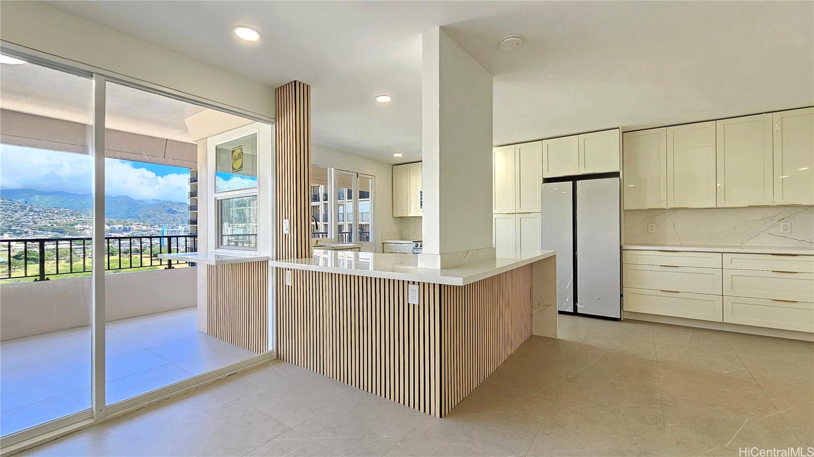 Palms Inc condo # PH1, Honolulu, Hawaii - photo 13 of 25