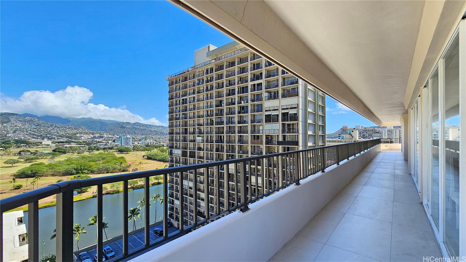 Palms Inc condo # PH1, Honolulu, Hawaii - photo 19 of 25