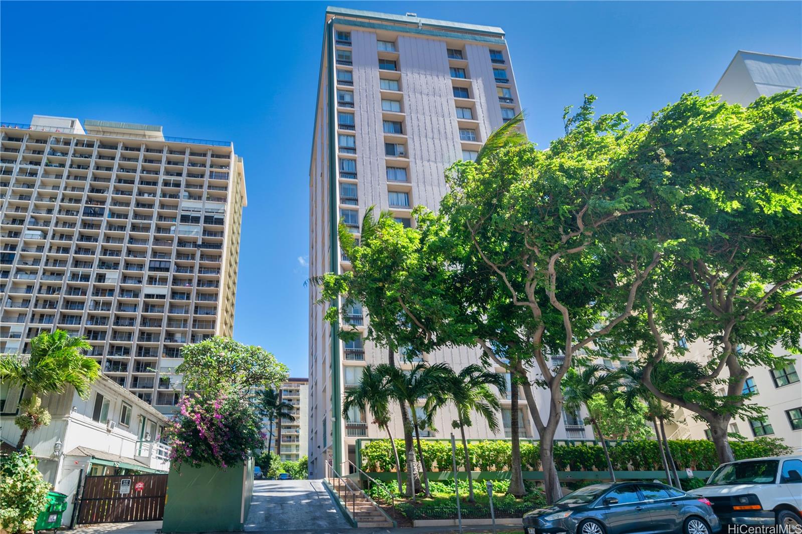 Palms Inc condo # PH2, Honolulu, Hawaii - photo 25 of 25