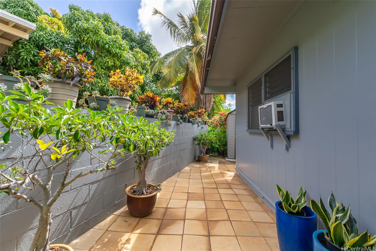 4314  Keaka Drive Aliamanu, Honolulu home - photo 4 of 25
