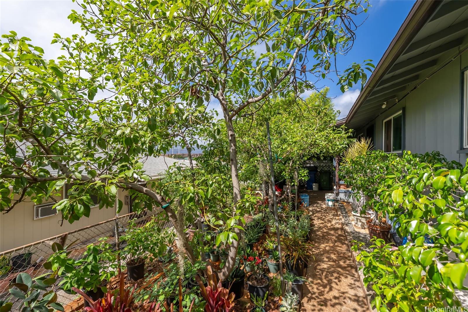4314  Keaka Drive Aliamanu, Honolulu home - photo 5 of 25