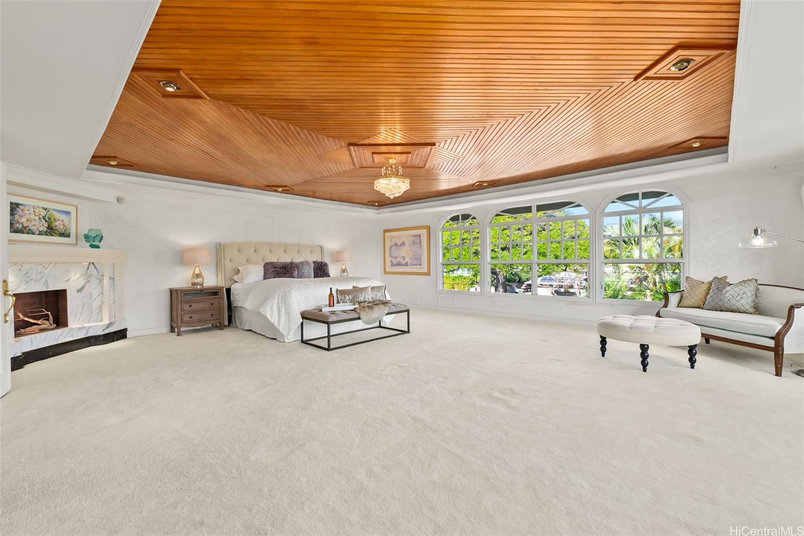 4327  Kilauea Ave Kahala Area, Diamond Head home - photo 12 of 25