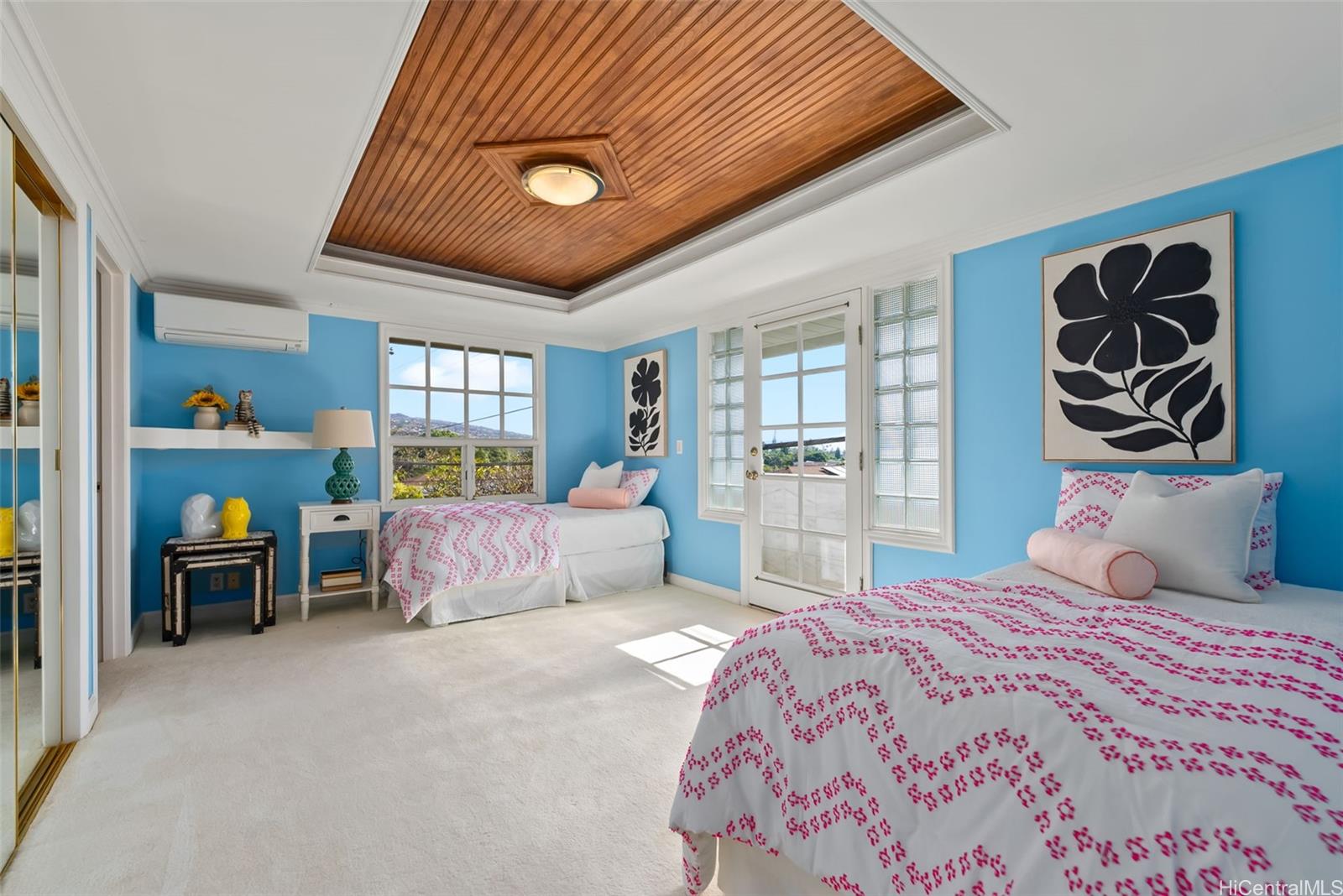 4327  Kilauea Ave Kahala Area, Diamond Head home - photo 19 of 25