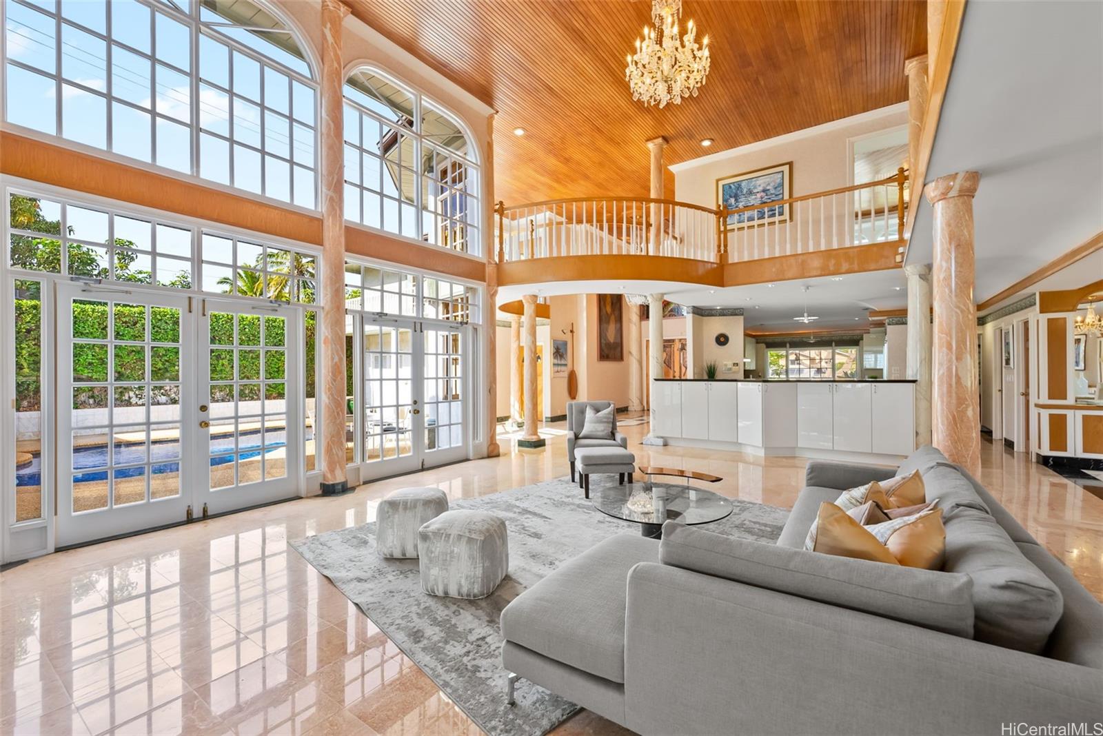 4327  Kilauea Ave Kahala Area, Diamond Head home - photo 3 of 25