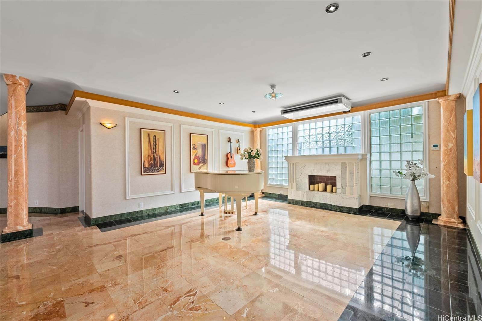 4327  Kilauea Ave Kahala Area, Diamond Head home - photo 7 of 25