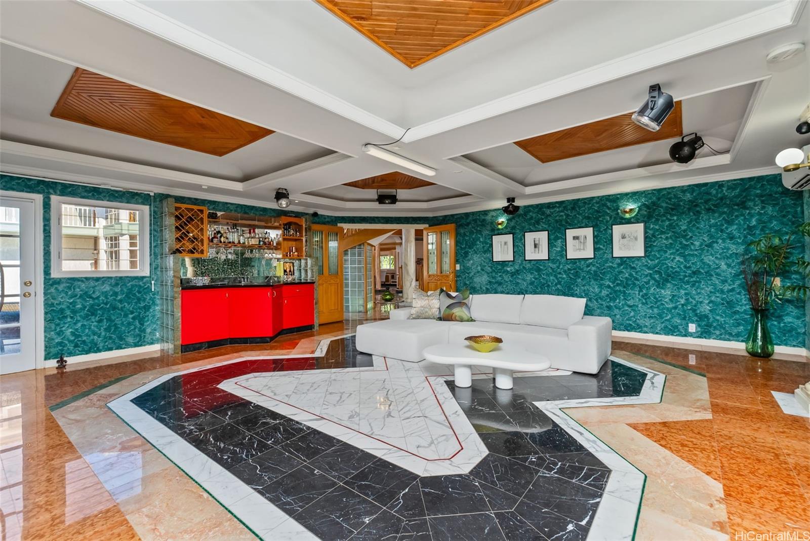 4327  Kilauea Ave Kahala Area, Diamond Head home - photo 10 of 25