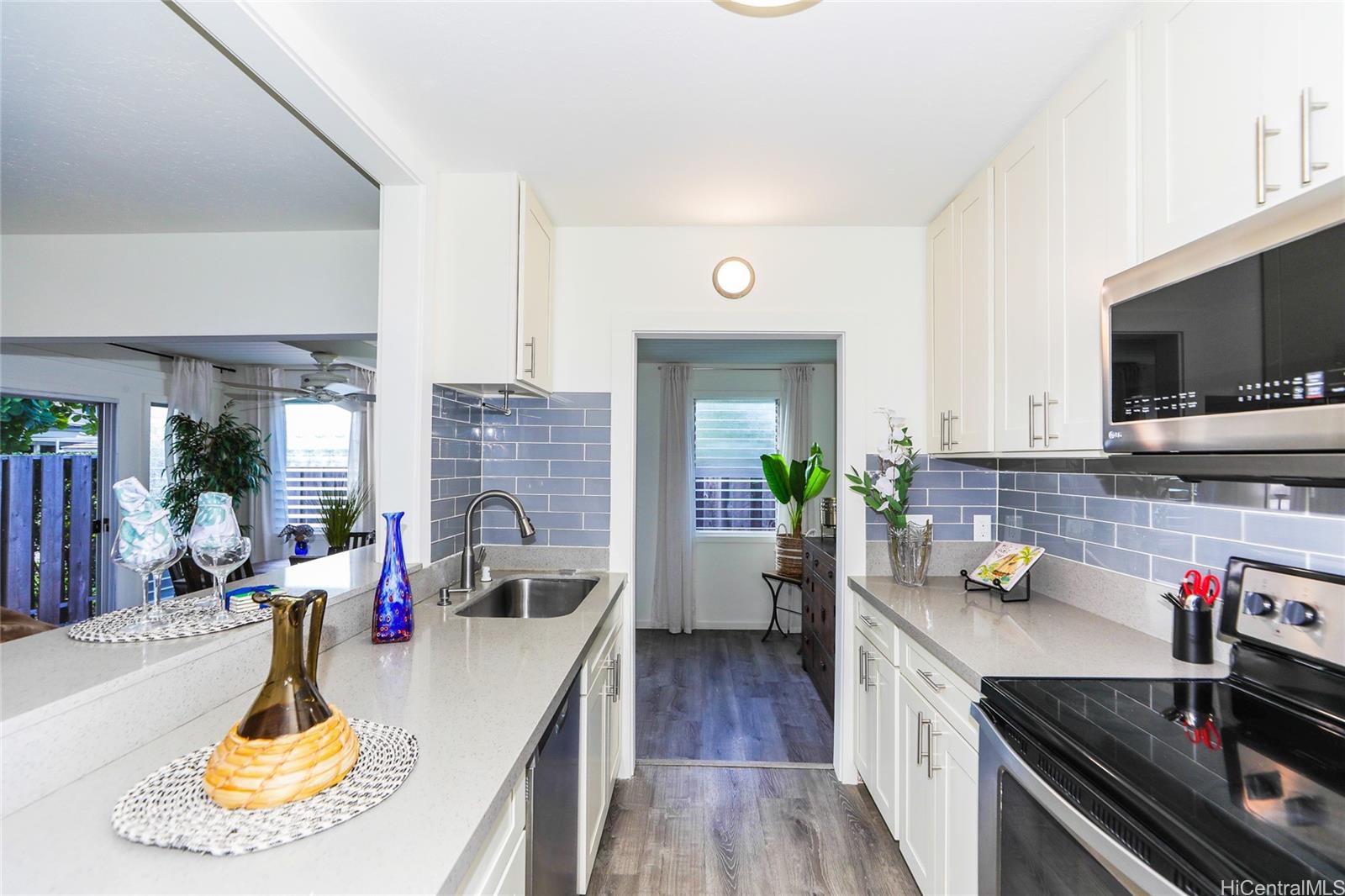 Kuapa Isle condo # 561, Honolulu, Hawaii - photo 14 of 25