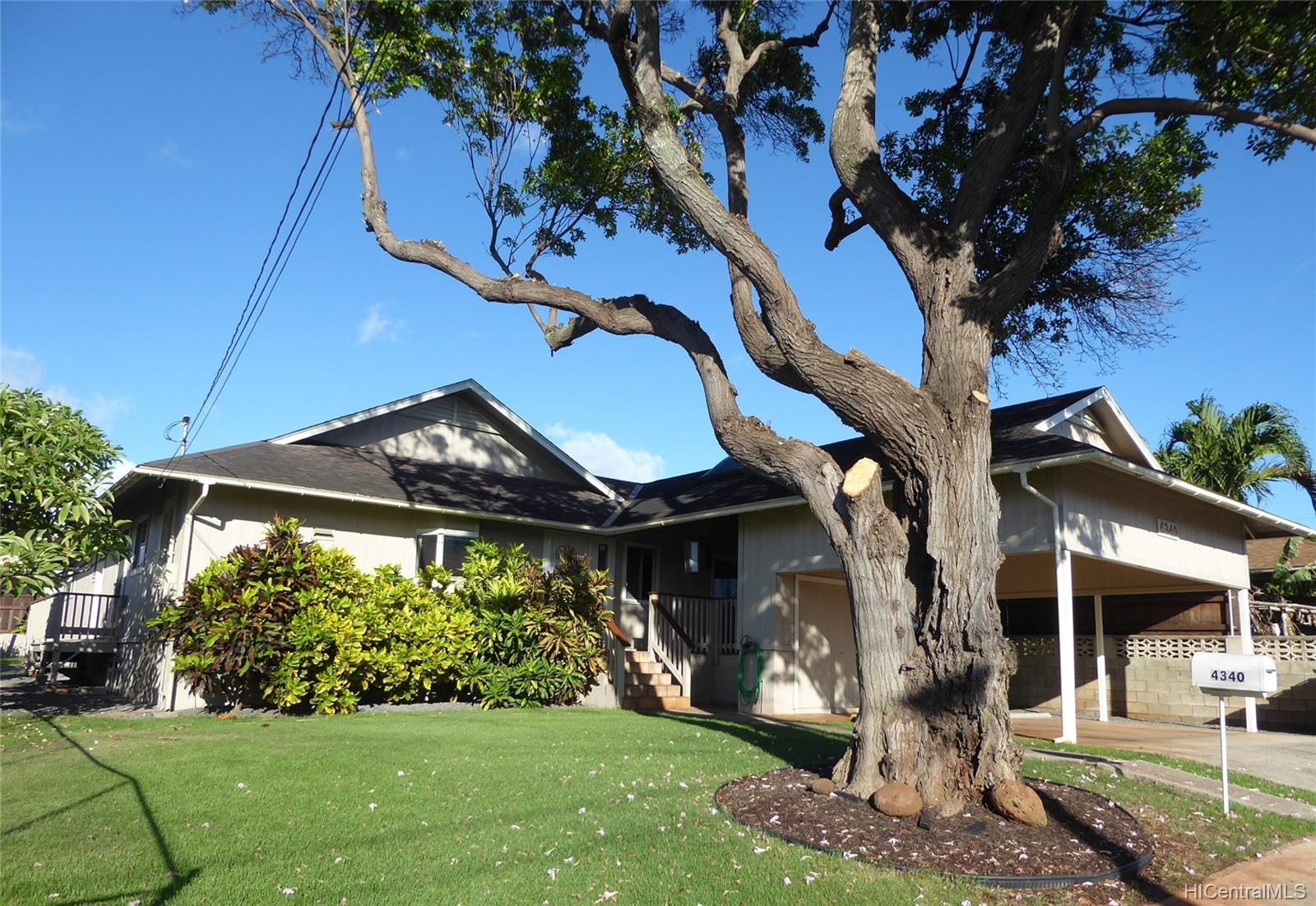 4340 Olaloa Street , Honolulu, Hi 96818 Foster Village