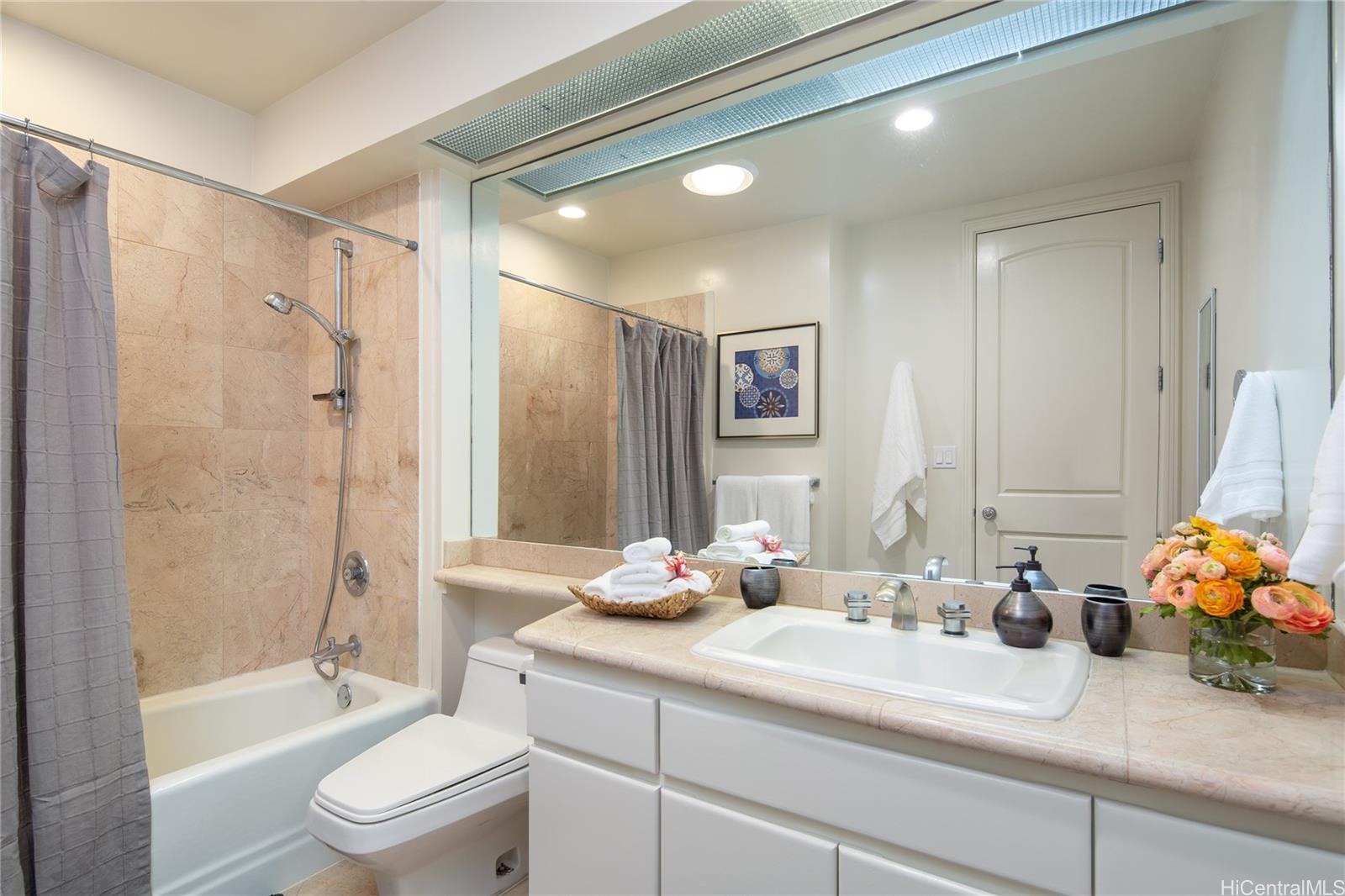 4343 Kahala Ave Honolulu - Rental - photo 15 of 25