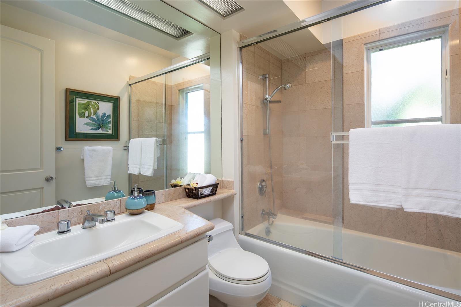 4343 Kahala Ave Honolulu - Rental - photo 18 of 25