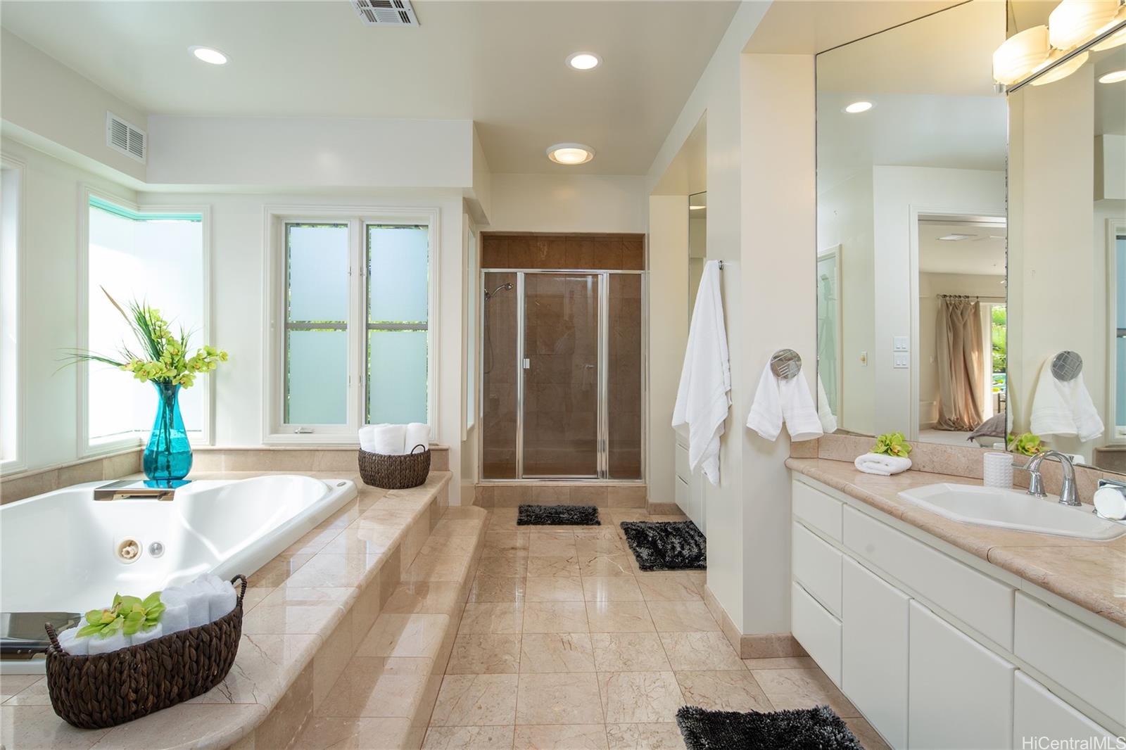 4343 Kahala Ave Honolulu - Rental - photo 10 of 25