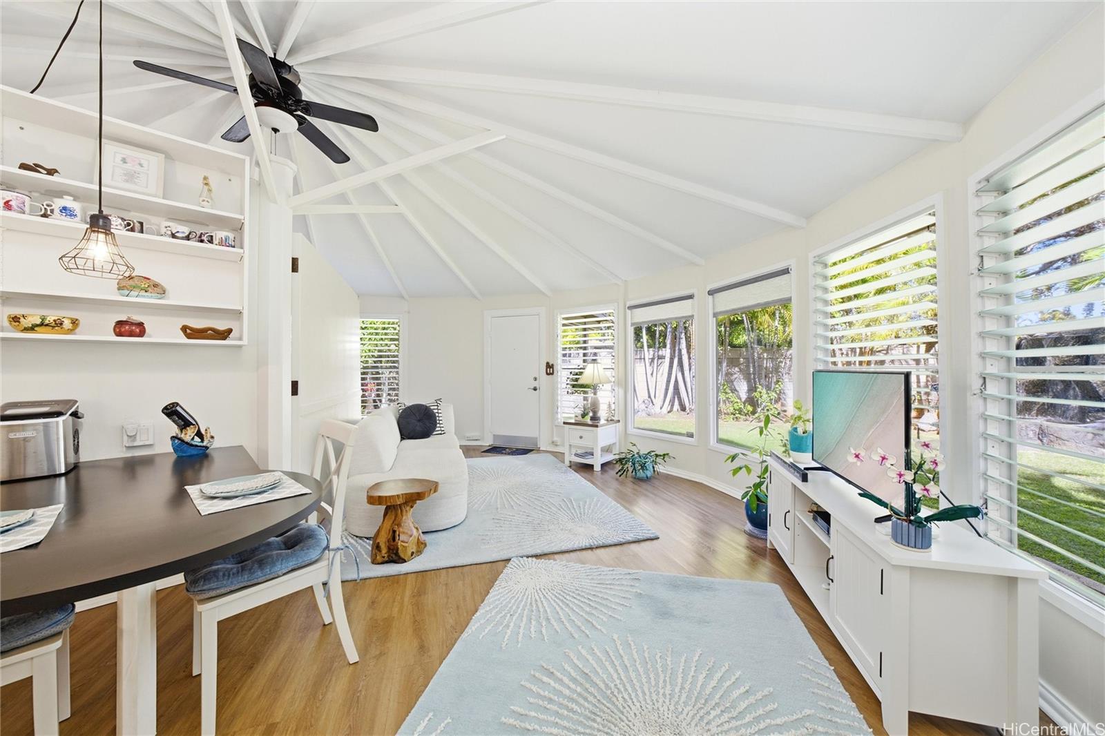 435  Kalaheo Ave Kalama Tract, Kailua home - photo 18 of 25