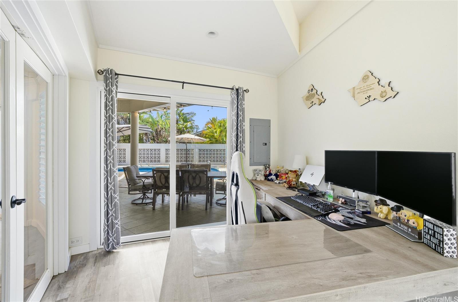 435  Kalaheo Ave Kalama Tract, Kailua home - photo 22 of 25