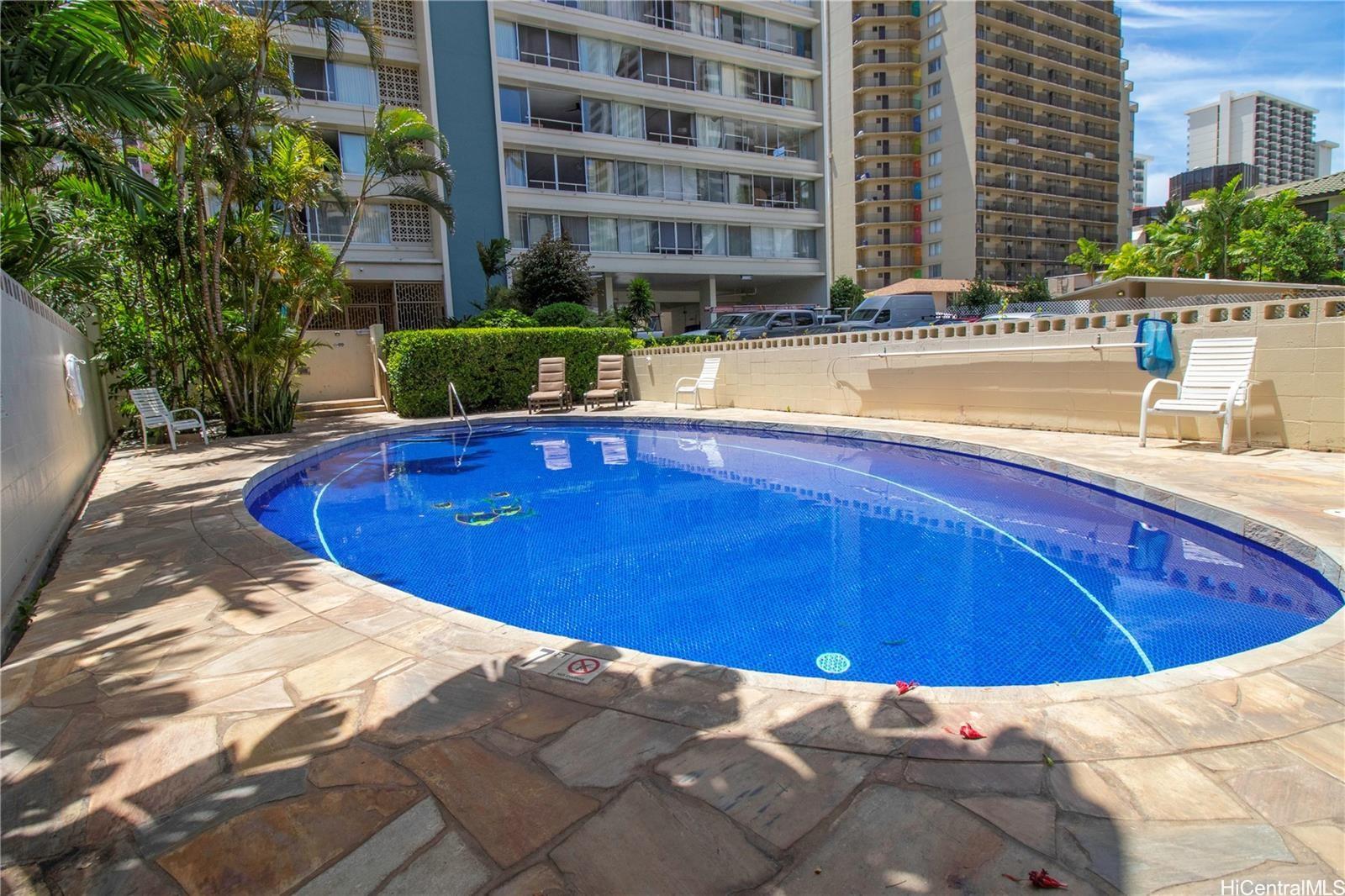 Seaside Towers condo # 209, Honolulu, Hawaii - photo 4 of 10