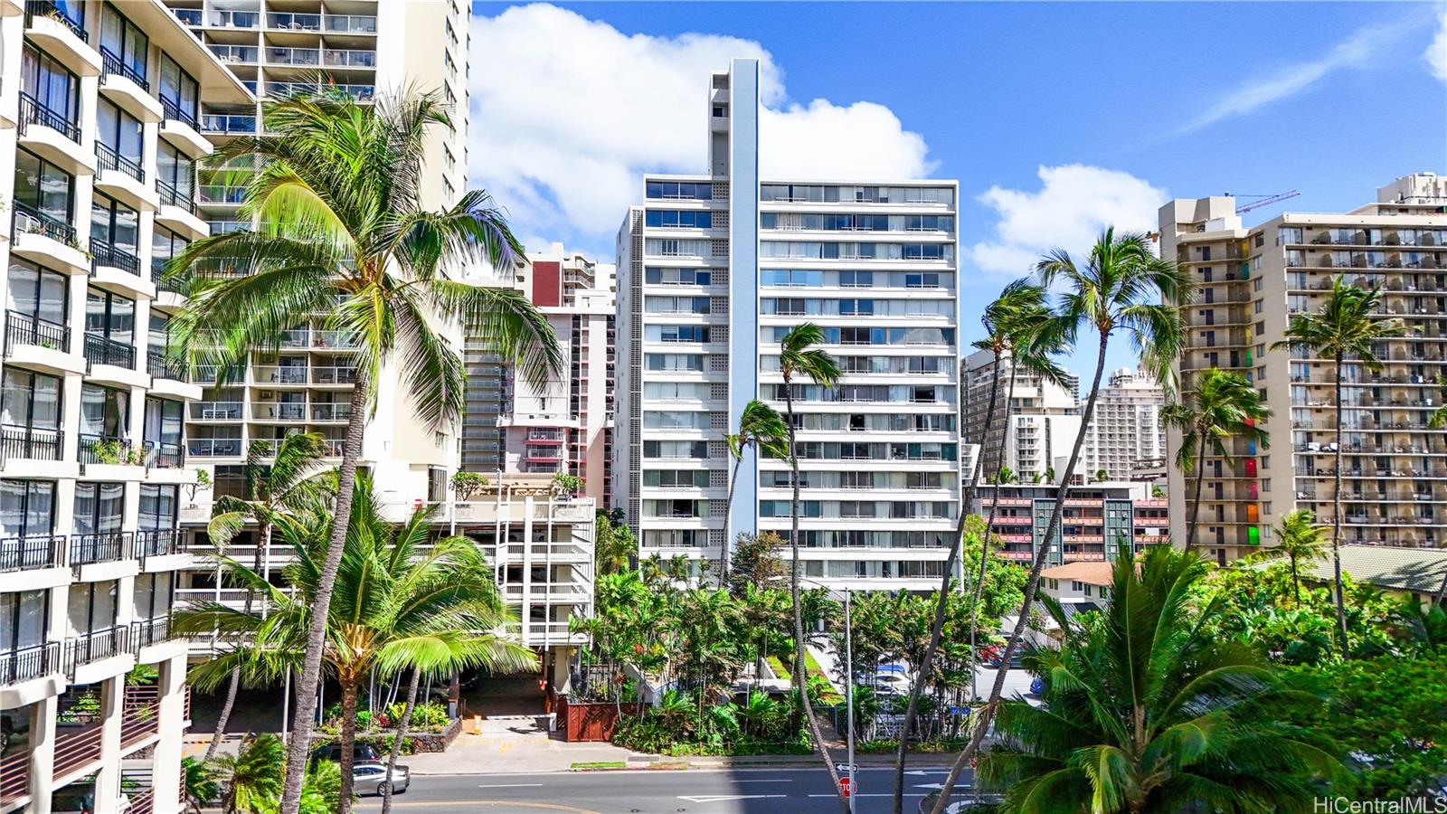 Seaside Towers condo # 504, Honolulu, Hawaii - photo 19 of 22