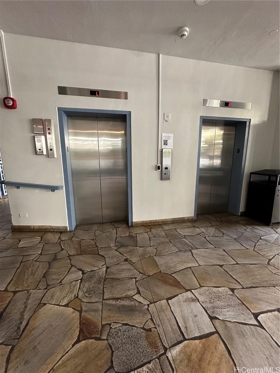 Seaside Towers condo # 804, Honolulu, Hawaii - photo 17 of 25