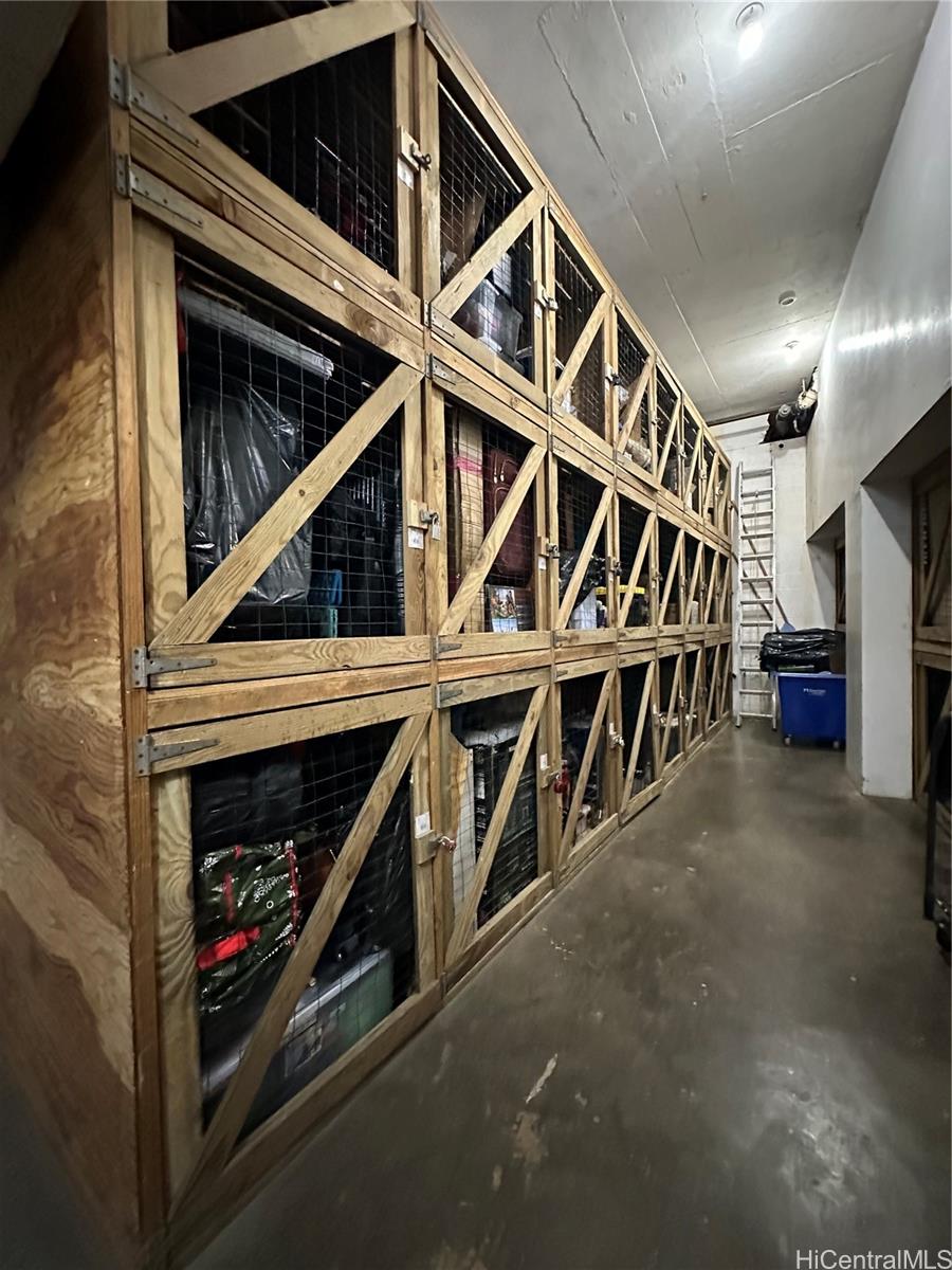 Seaside Towers condo # 804, Honolulu, Hawaii - photo 25 of 25