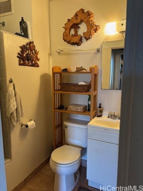 Seaside Towers condo # 902, Honolulu, Hawaii - photo 5 of 8