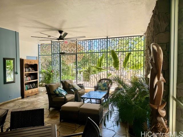 435 Seaside Street Honolulu - Rental - photo 17 of 19