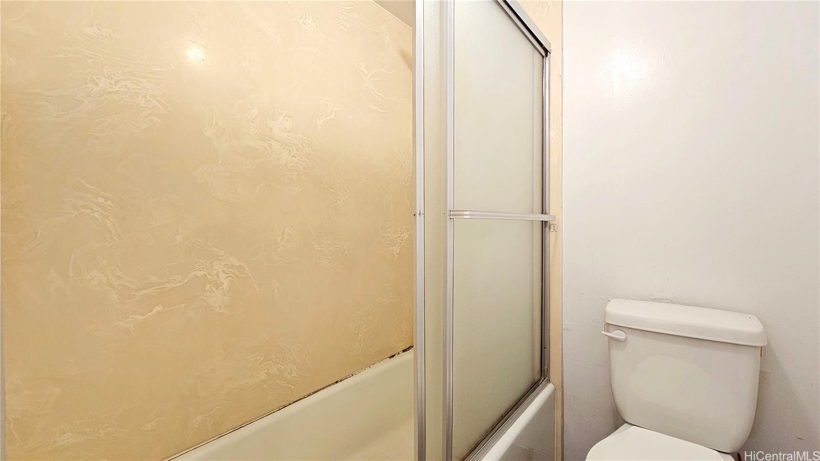 Walina Apts condo # 203, Honolulu, Hawaii - photo 14 of 20