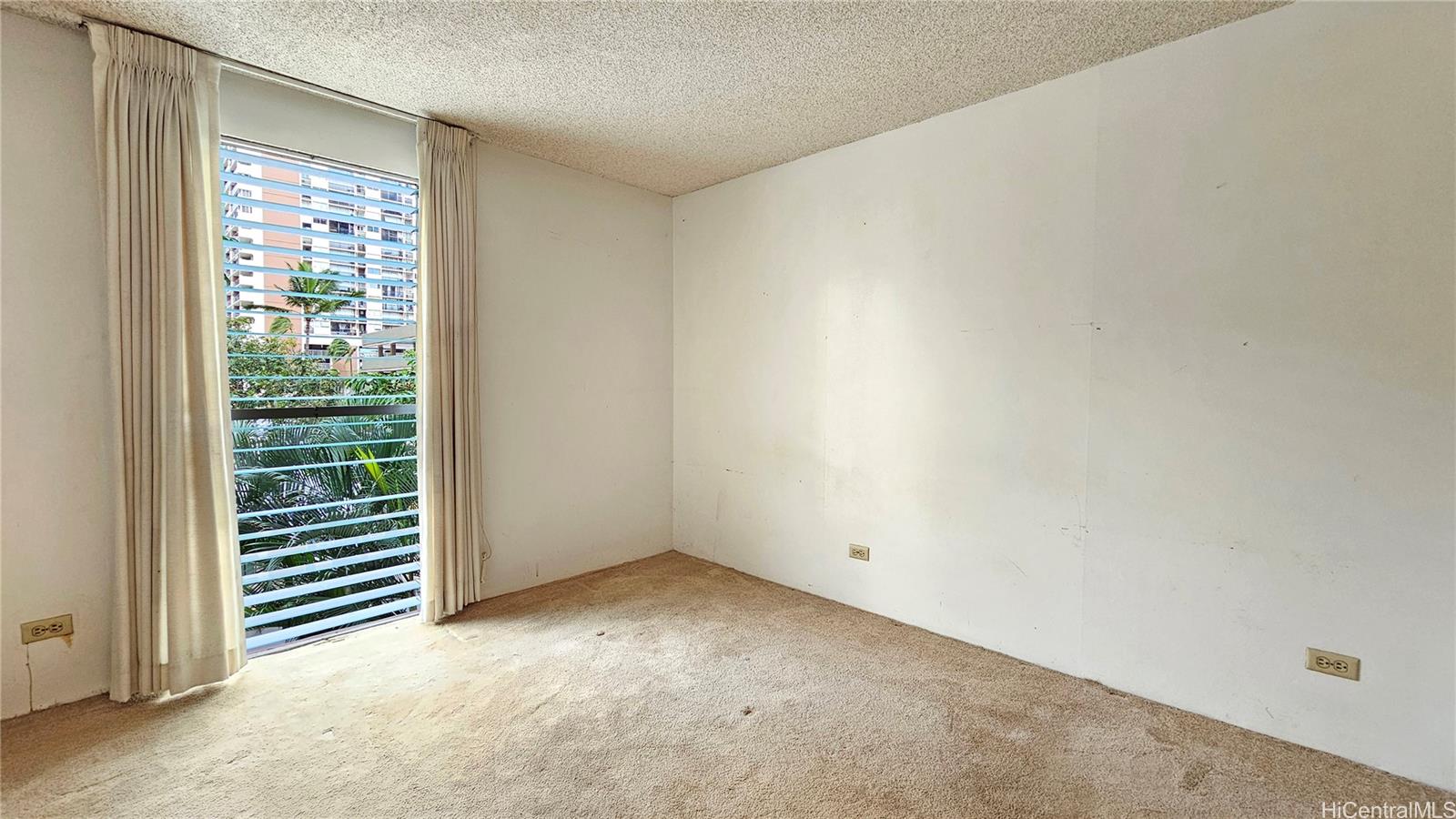 Walina Apts condo # 203, Honolulu, Hawaii - photo 17 of 20