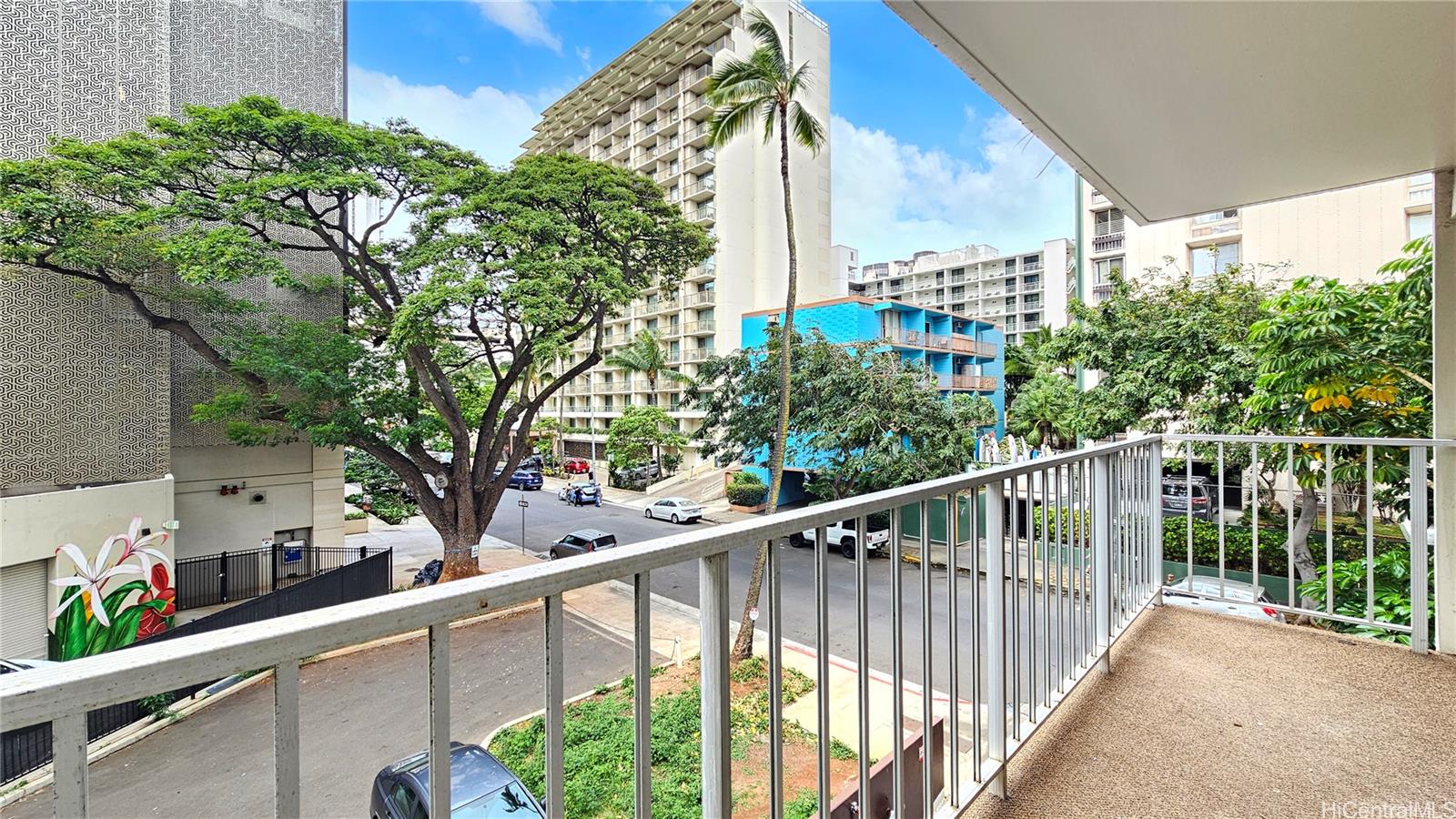 Walina Apts condo # 203, Honolulu, Hawaii - photo 4 of 20