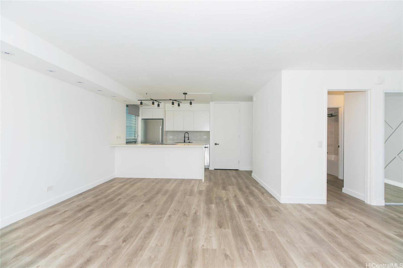 Walina Apts condo # 304, Honolulu, Hawaii - photo 2 of 24