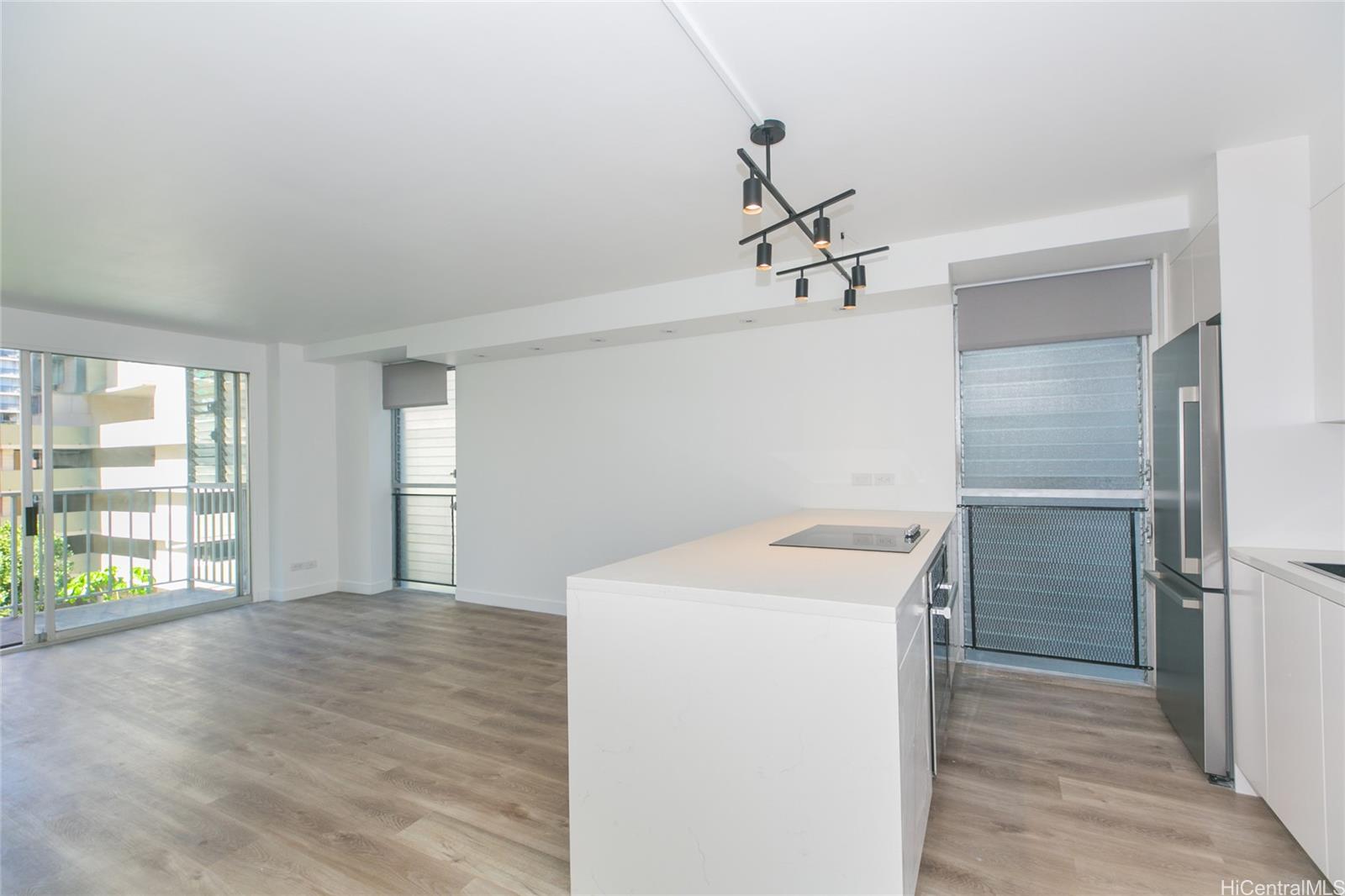 Walina Apts condo # 304, Honolulu, Hawaii - photo 8 of 24