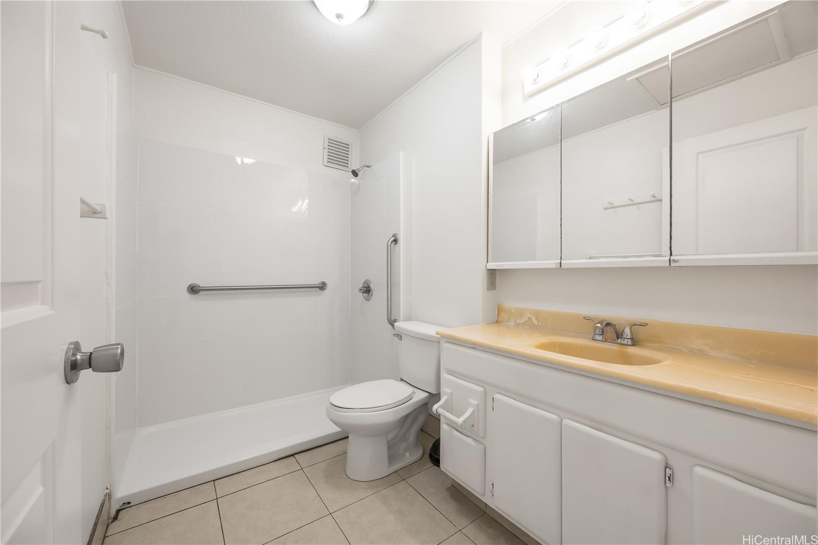 4354  Likini Street Aliamanu, Honolulu home - photo 11 of 25