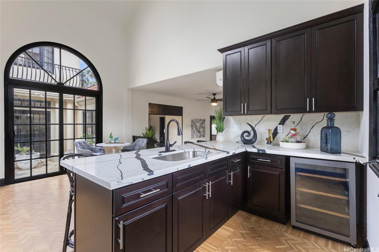 4363  Kilauea Ave Kahala Area, Diamond Head home - photo 12 of 25