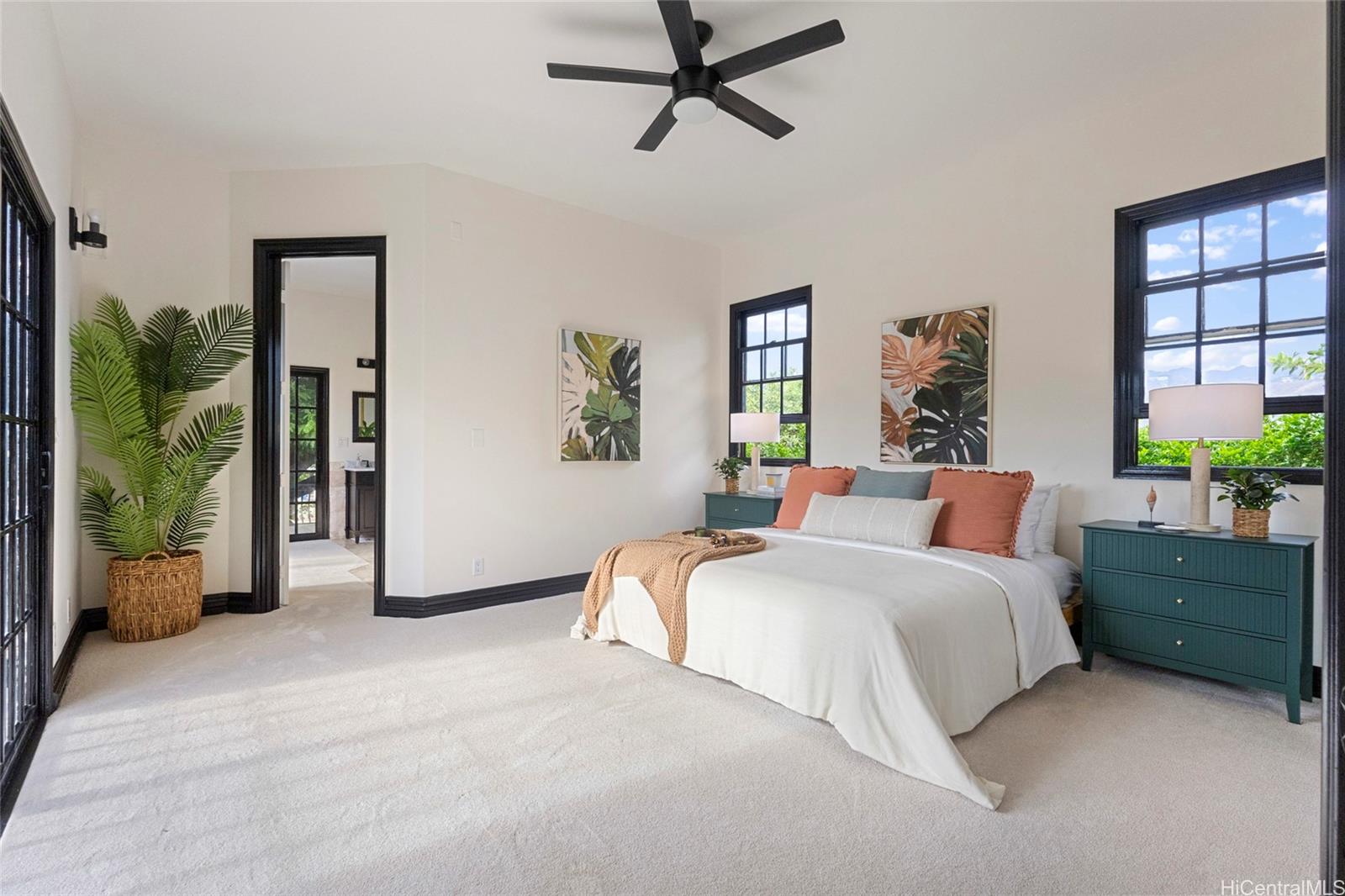 4363  Kilauea Ave Kahala Area, Diamond Head home - photo 19 of 25