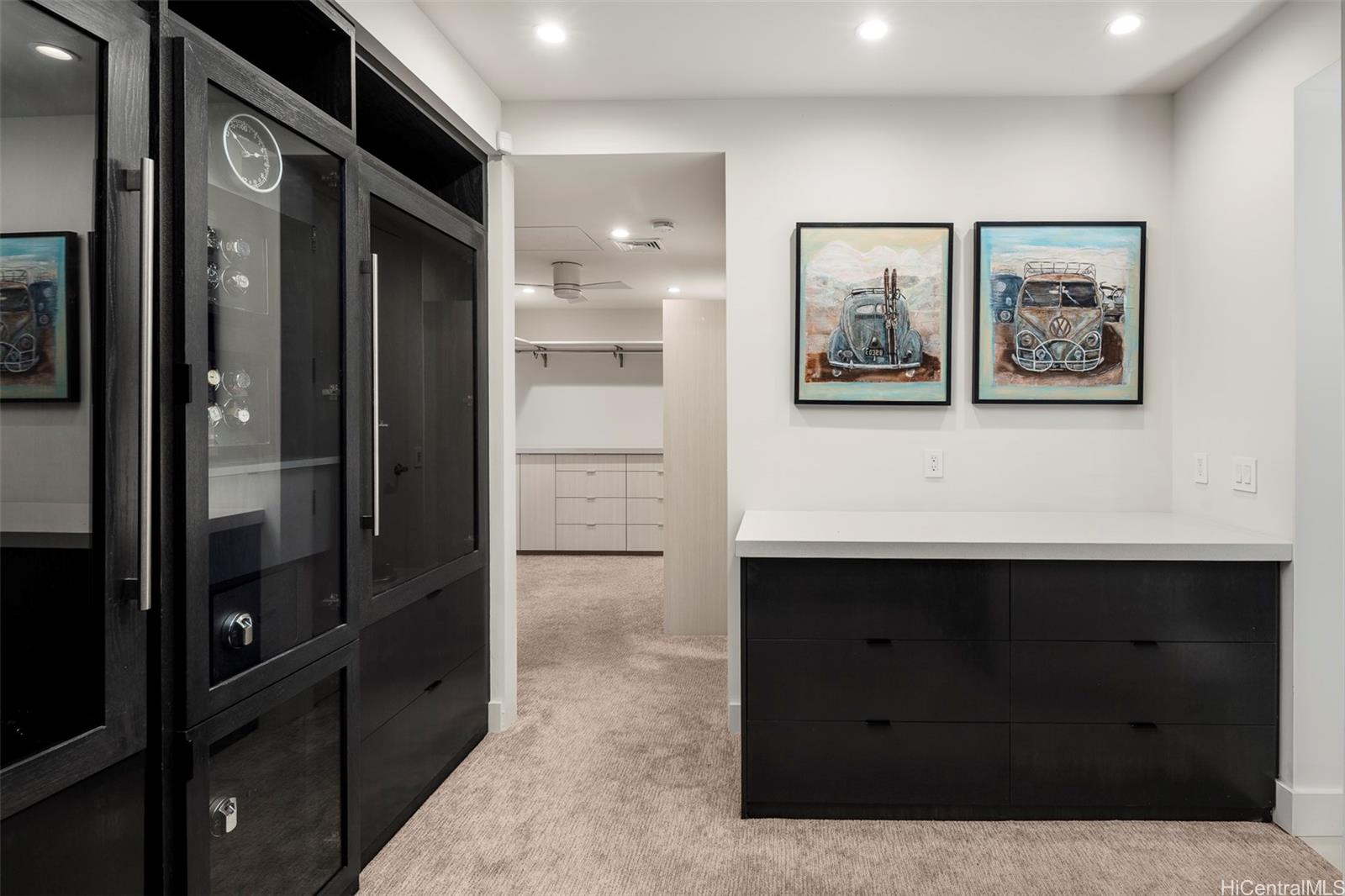 4366  Royal Place Kahala Area, Diamond Head home - photo 15 of 25