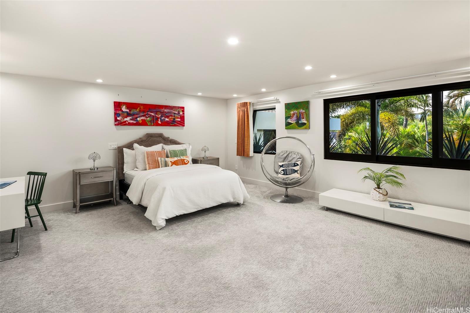 4366  Royal Place Kahala Area, Diamond Head home - photo 17 of 25