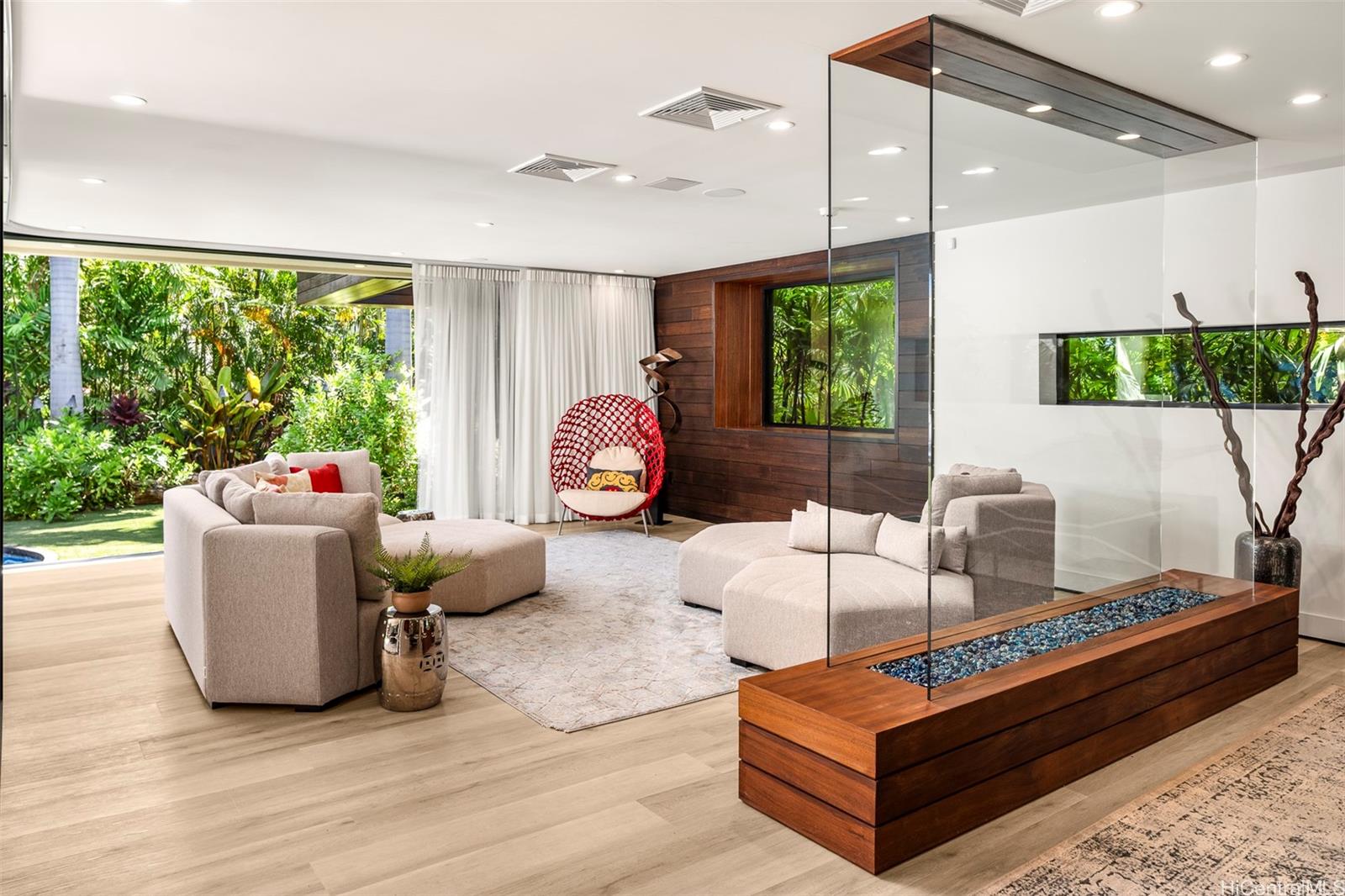 4366  Royal Place Kahala Area, Diamond Head home - photo 4 of 25