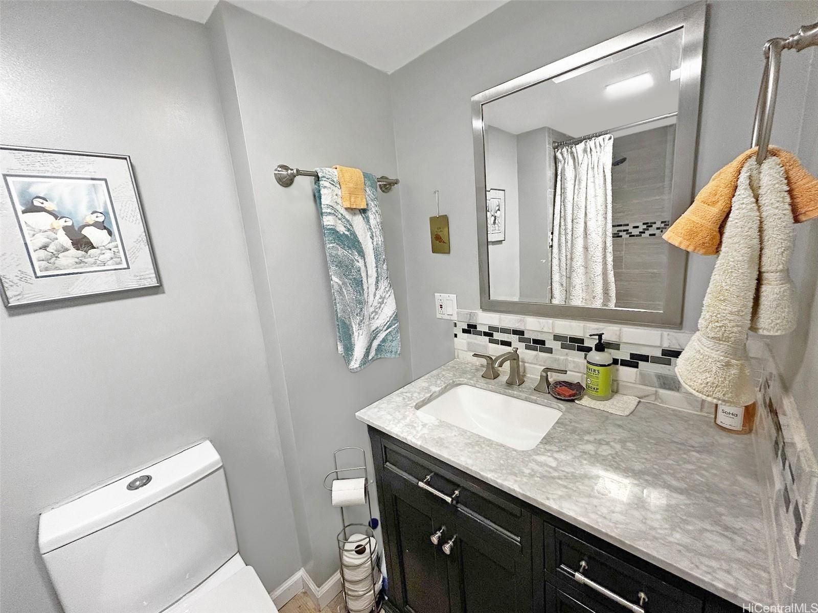 Oahu Surf 2 condo # 201, Honolulu, Hawaii - photo 12 of 21