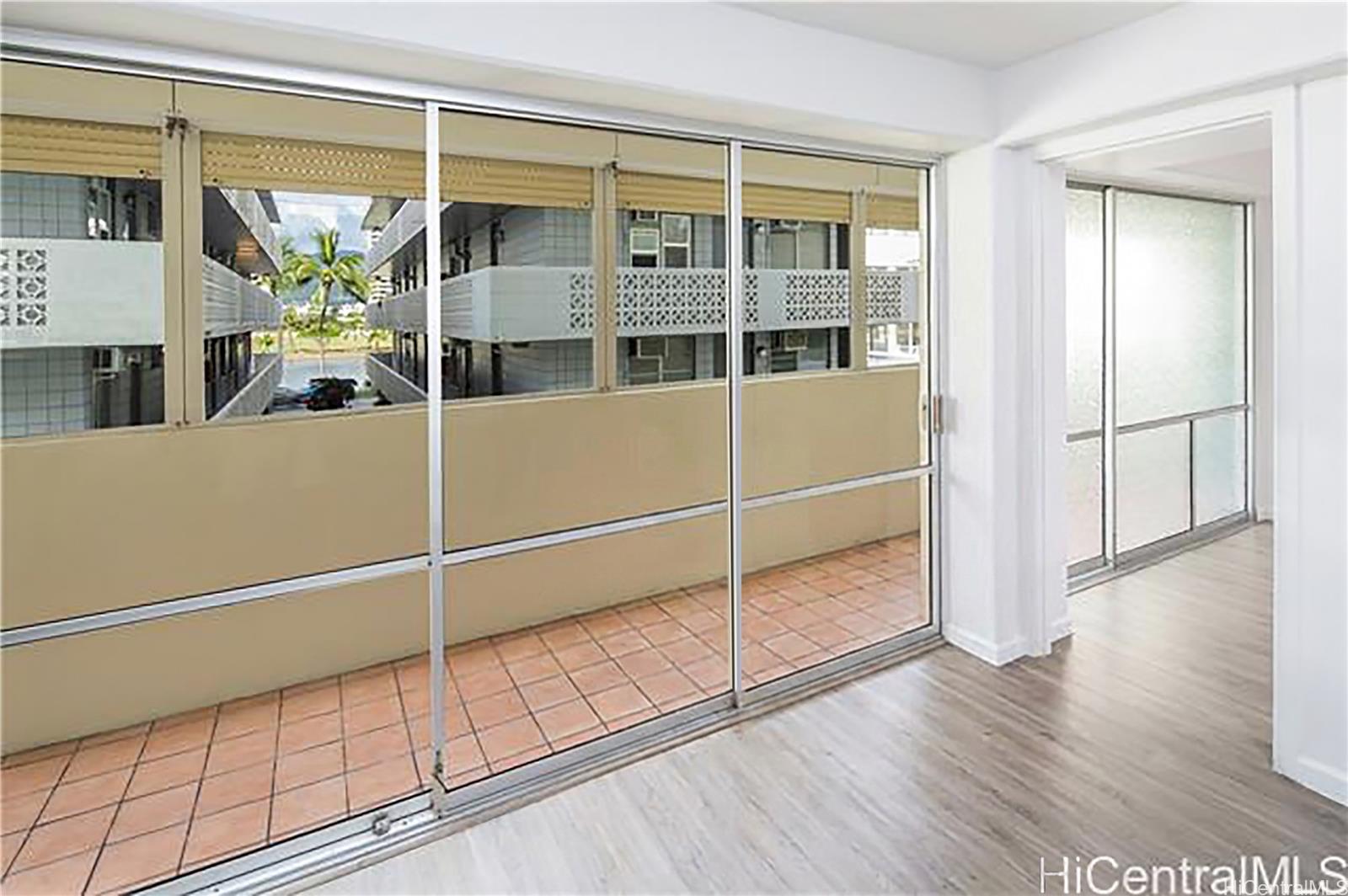 Oahu Surf 2 condo # 201, Honolulu, Hawaii - photo 6 of 21