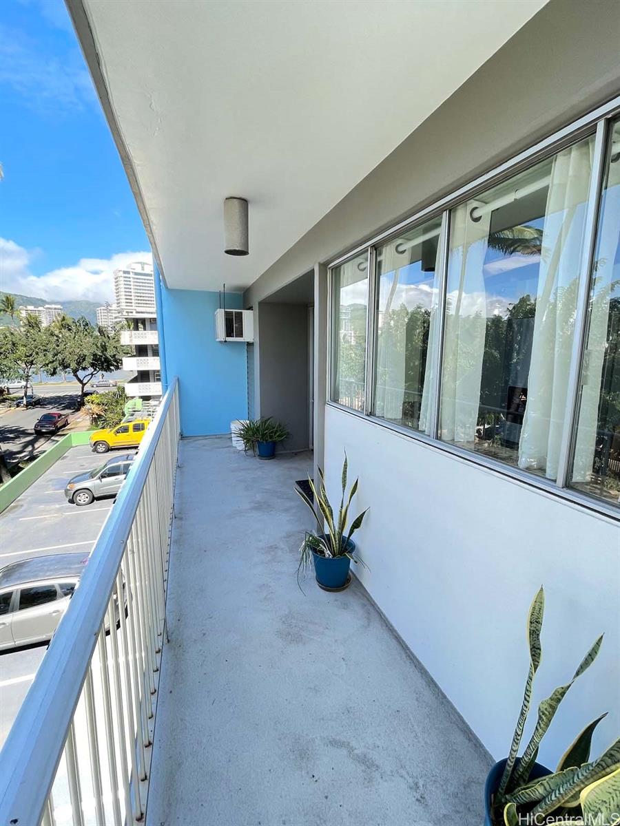 439 Keoniana St Honolulu - Rental - photo 15 of 18