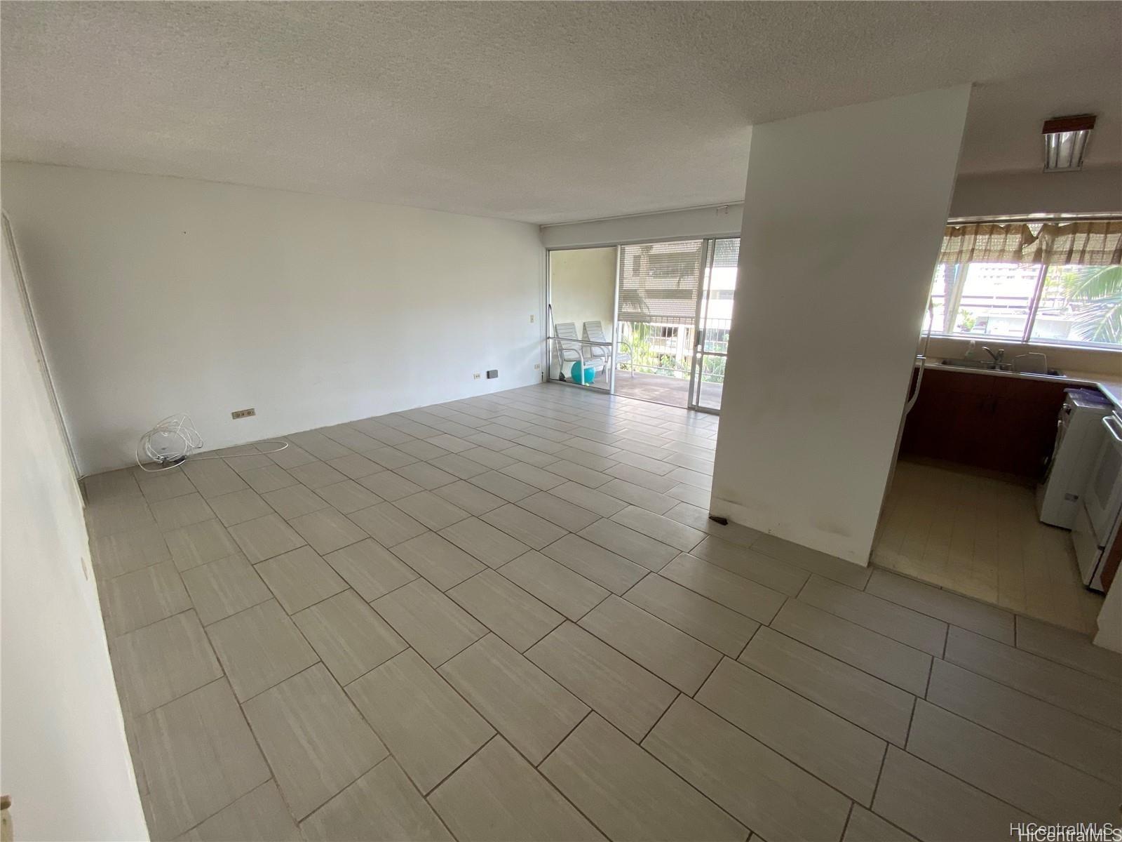 439 Keoniana Street Honolulu - Rental - photo 3 of 13