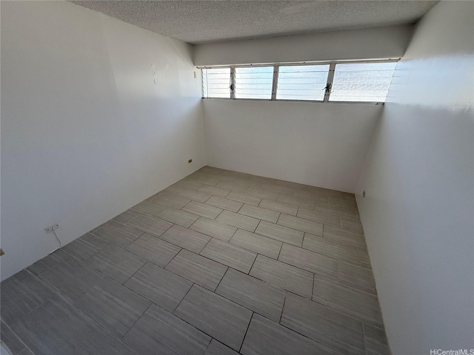 439 Keoniana Street Honolulu - Rental - photo 12 of 19