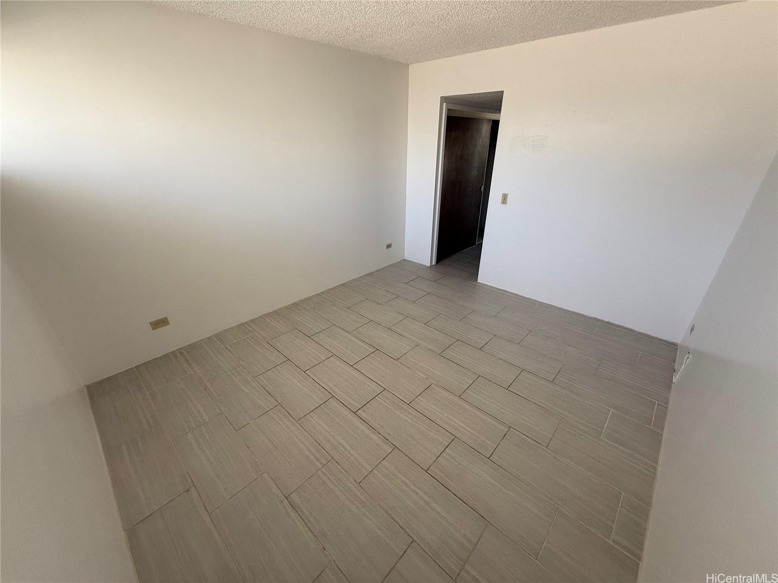 439 Keoniana Street Honolulu - Rental - photo 13 of 19