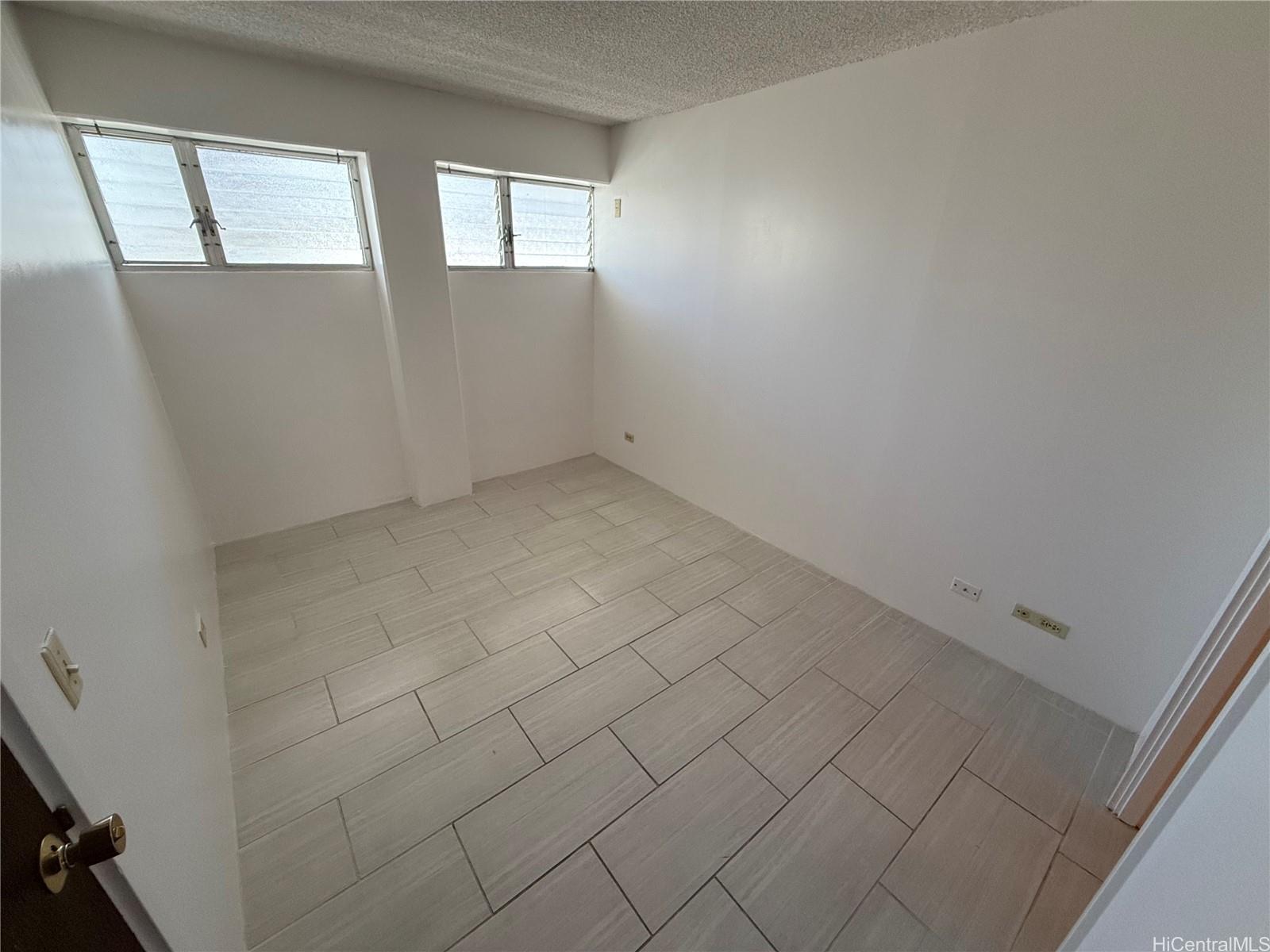 439 Keoniana Street Honolulu - Rental - photo 6 of 19