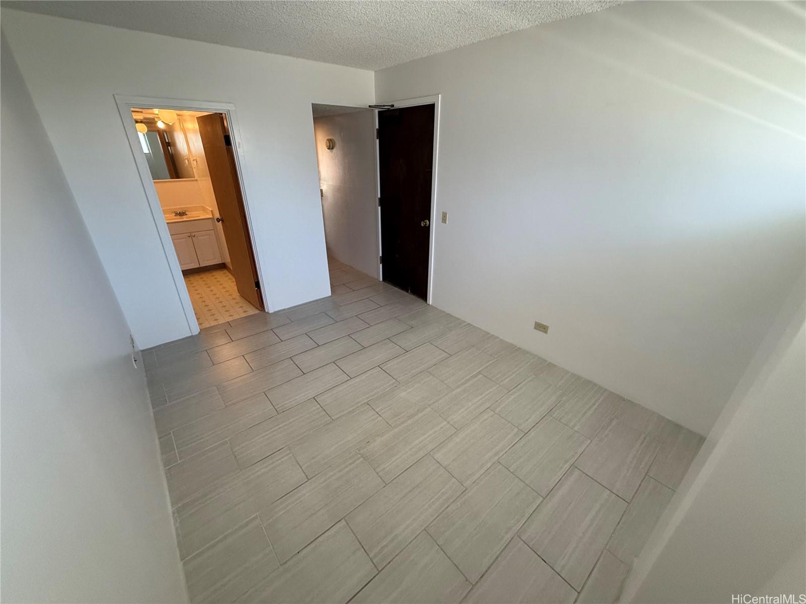 439 Keoniana Street Honolulu - Rental - photo 7 of 19