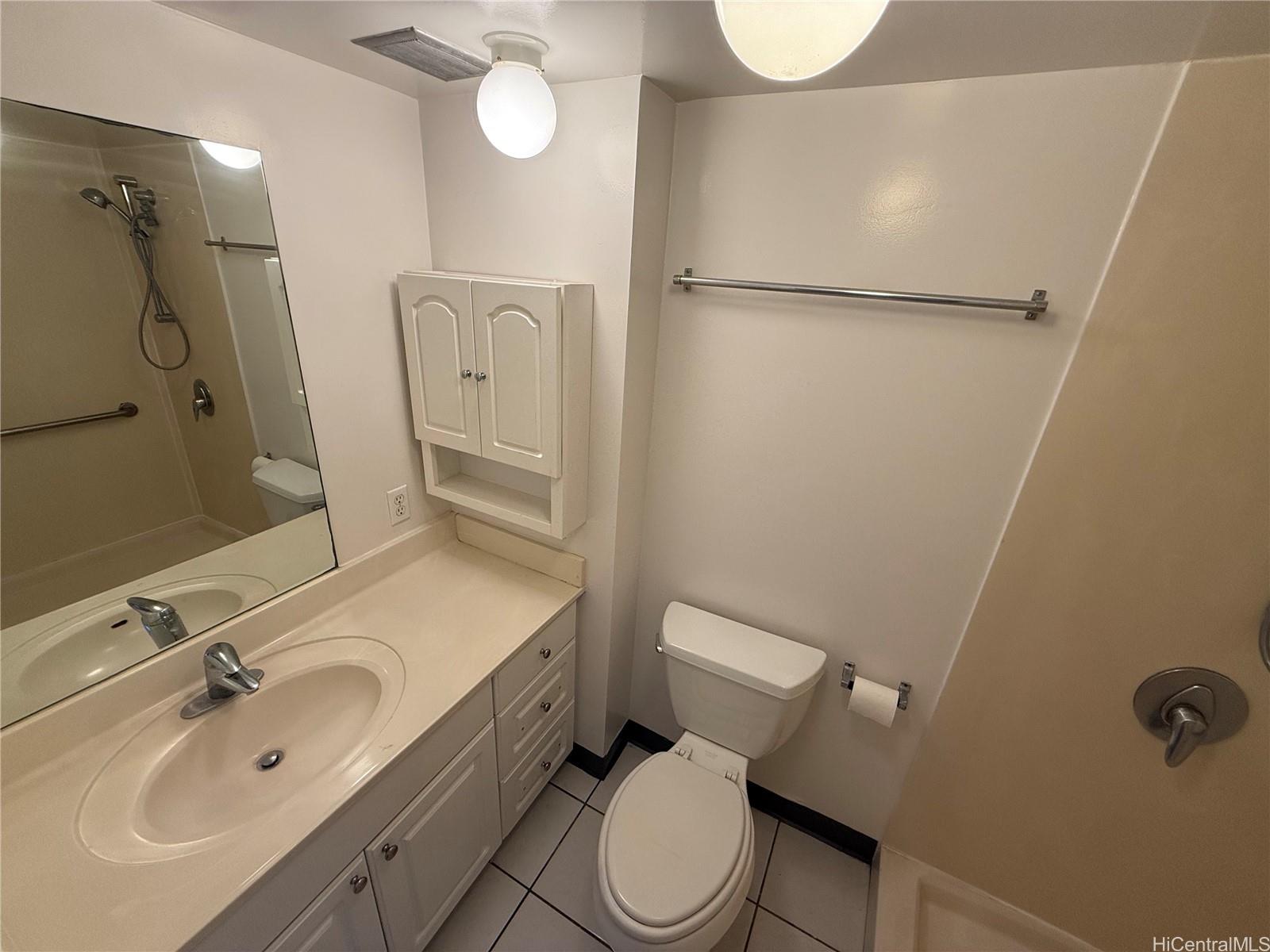 439 Keoniana Street Honolulu - Rental - photo 10 of 19