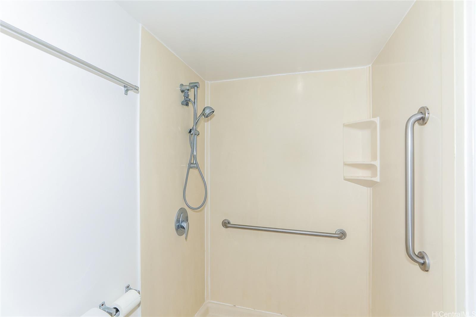 Oahu Surf 2 condo # 504, Honolulu, Hawaii - photo 14 of 23