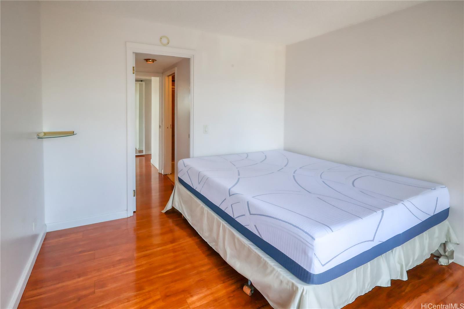 439 Keoniana Street Honolulu - Rental - photo 7 of 21