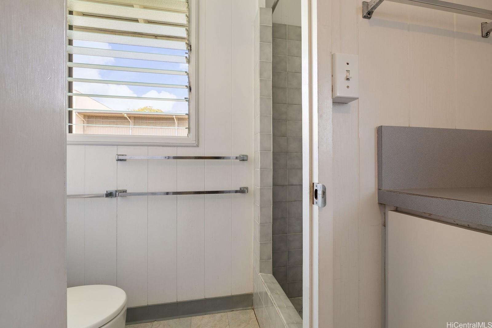 44  Akamu Place Nuuanu Area, Honolulu home - photo 11 of 25