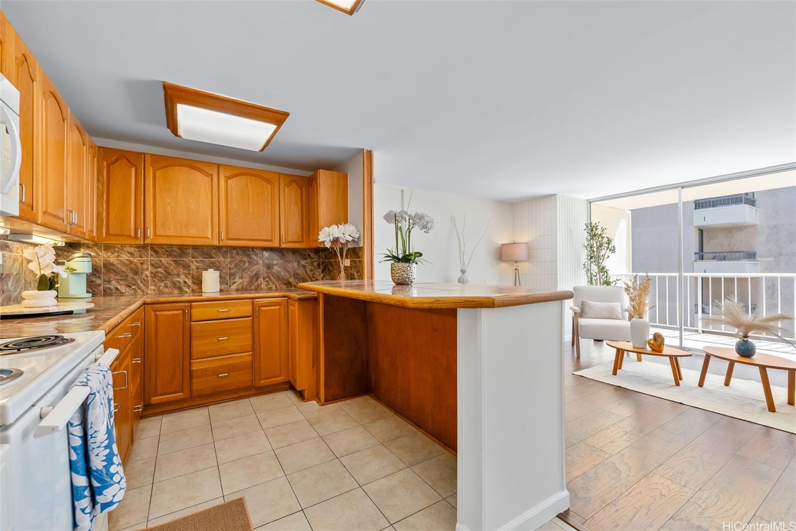 Kailani condo # 1101, Honolulu, Hawaii - photo 6 of 25